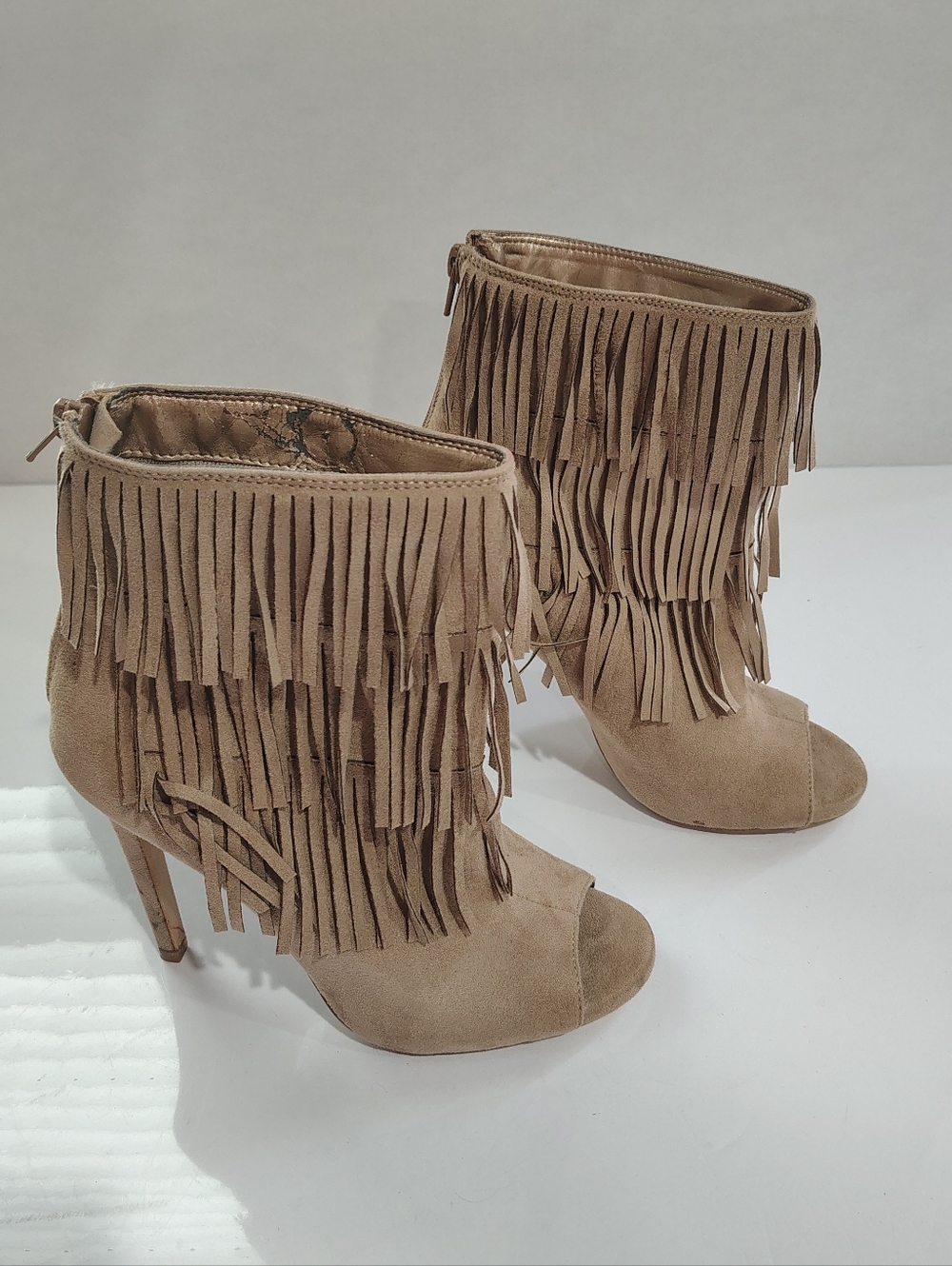 Heart In D Fringe Suede Open-Toe Ankle Heels in Tan Size 8.5